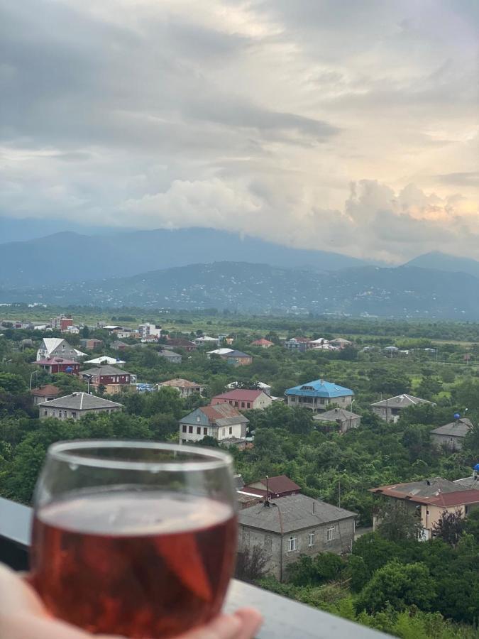 Апартаменты Елена Batumi Exterior foto